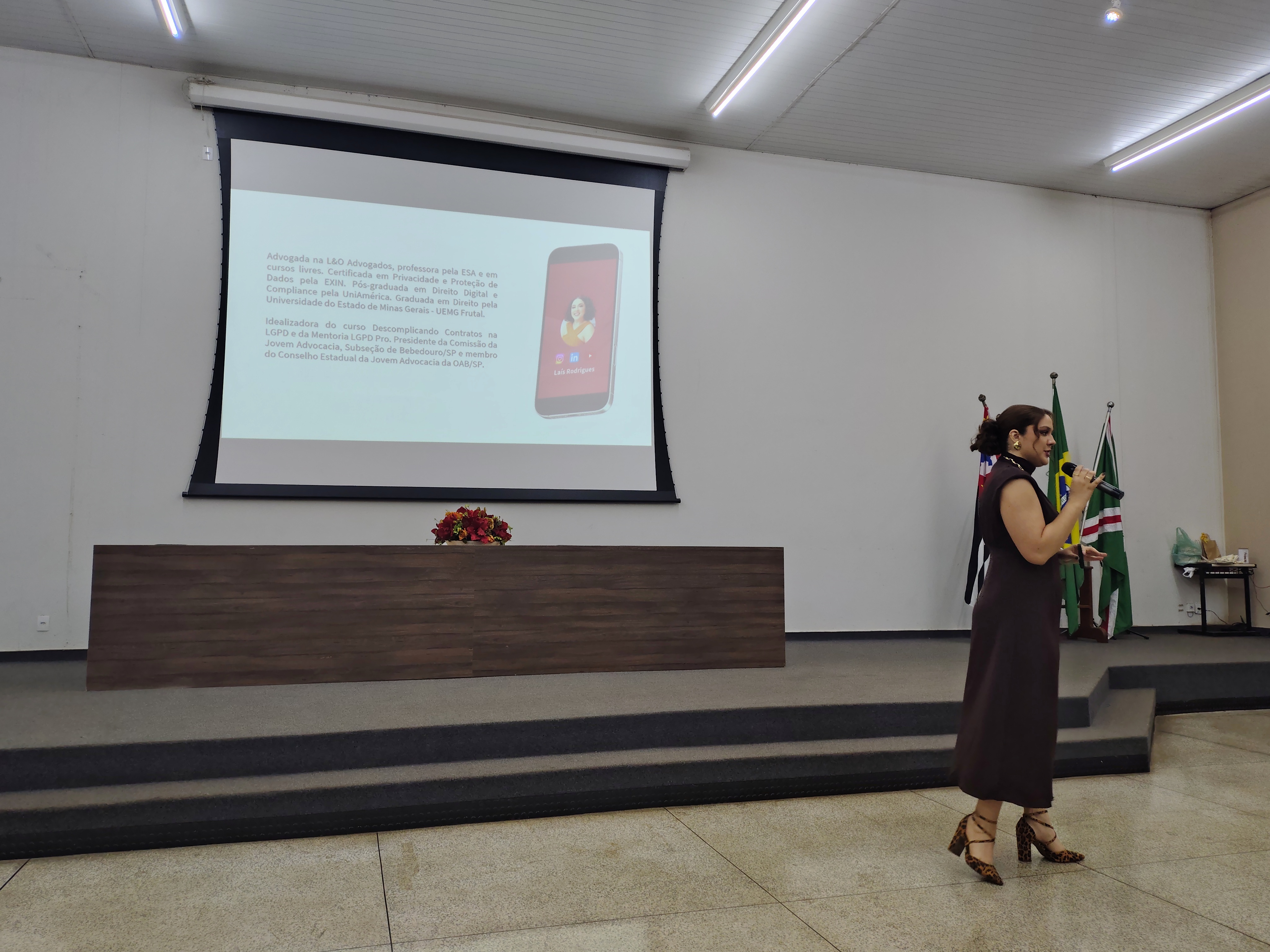 22ª Semana Jurídica | Dra. Laís Cerqueira Rodrigues