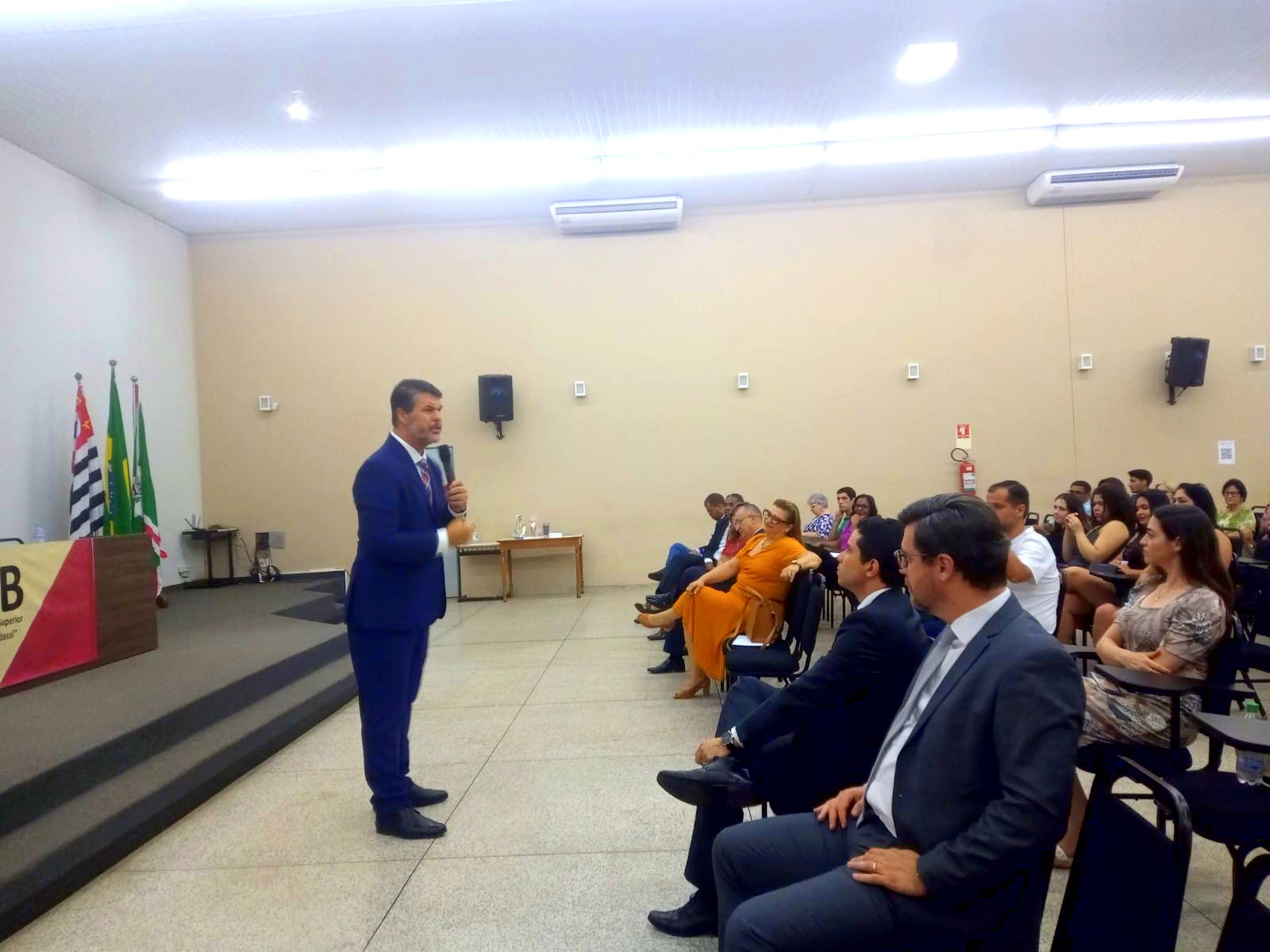 XX Semana Jurídica | "Direito do Consumidor na era digital: responsabilidade por golpes virtuais contra o consumidor"