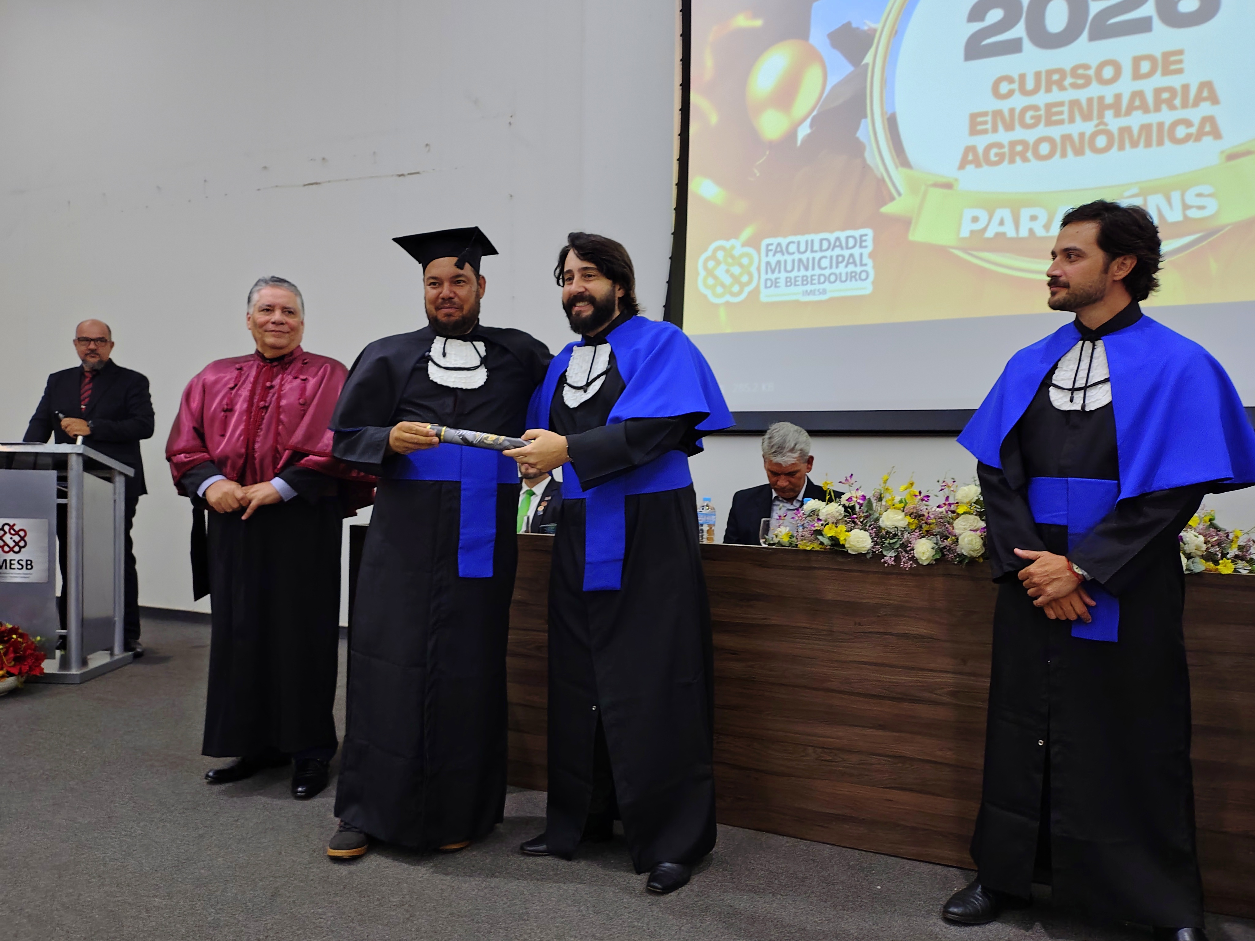 Faculdade Municipal realiza colação de grau da 8ª Turma de Engenharia Agronômica