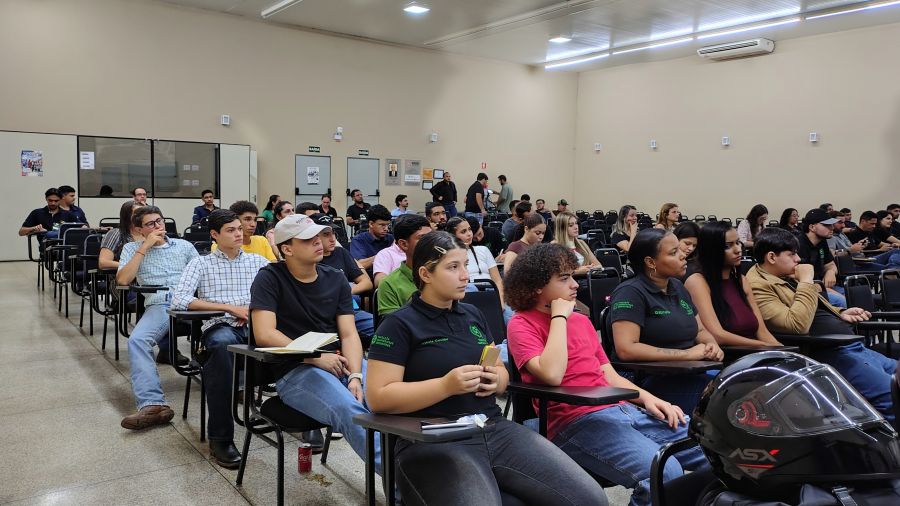 Agricultura regenerativa em foco: compostagem e sustentabilidade na XII SEEAGRO