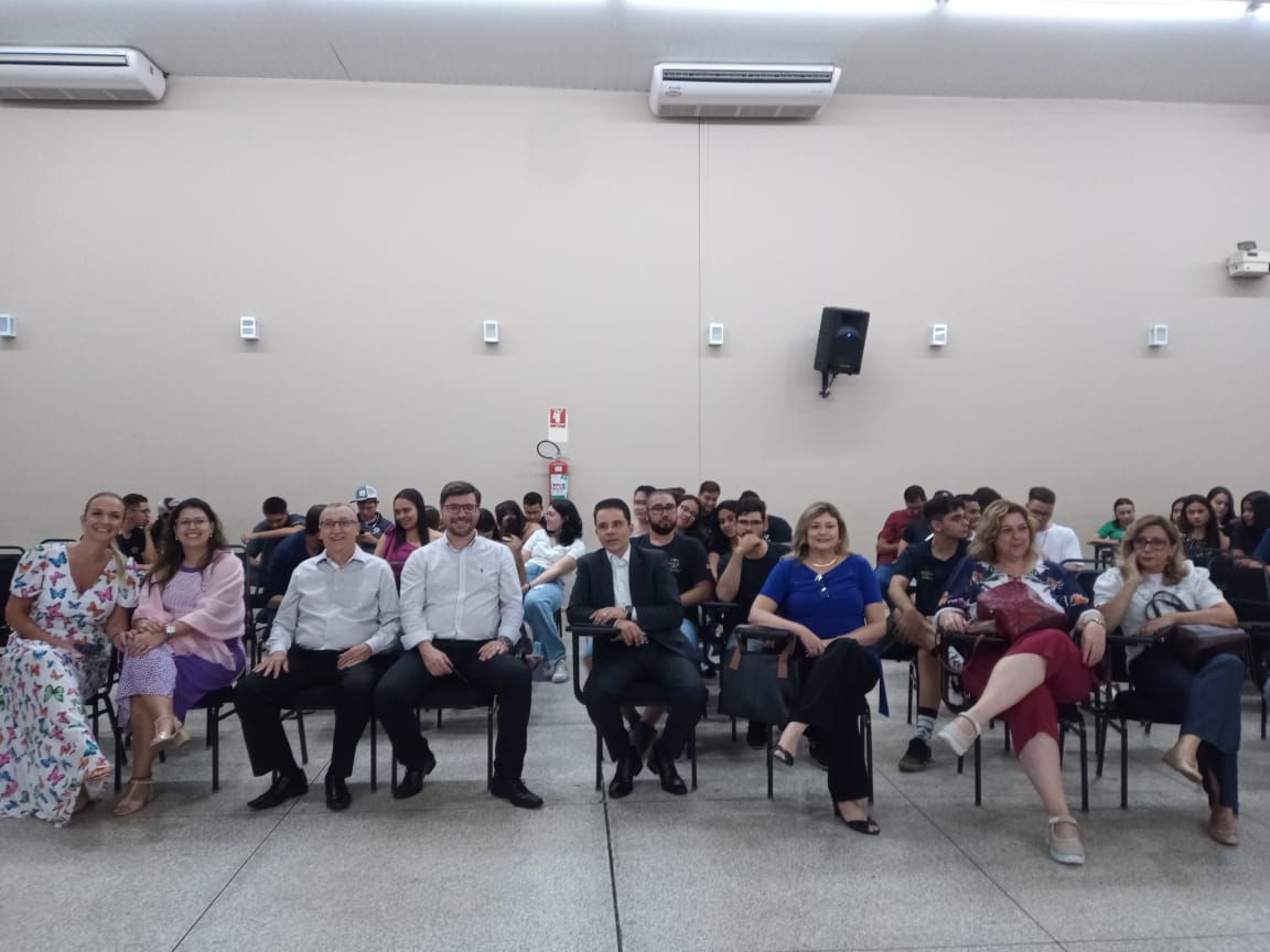 Semana de Acolhimento do IMESB recebe o jornalista João Carlos Borda e Dr. Luís Felipe Archangelo