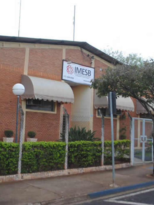 Fachada do IMESB