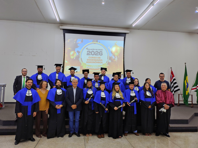 Faculdade Municipal realiza colação de grau da 8ª Turma de Engenharia Agronômica